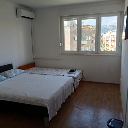 Room With Private Toilet And Terrace In City Center In Shared Apartment Split Zewnętrze zdjęcie