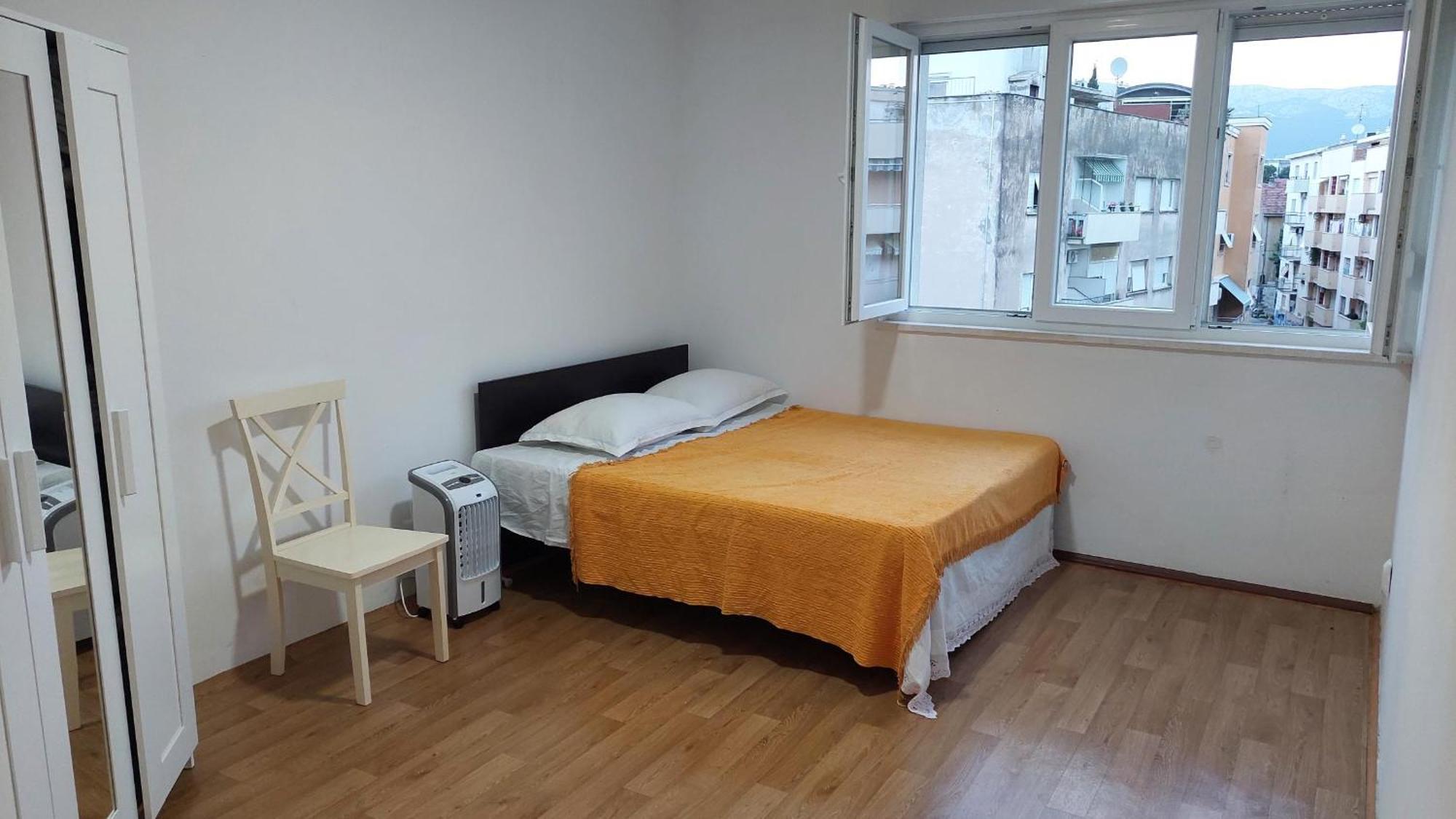 Room With Private Toilet And Terrace In City Center In Shared Apartment Split Zewnętrze zdjęcie